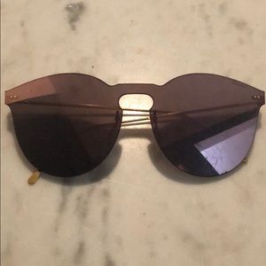 ILLESTEVA Mirrored Sunglasses - Rose Gold